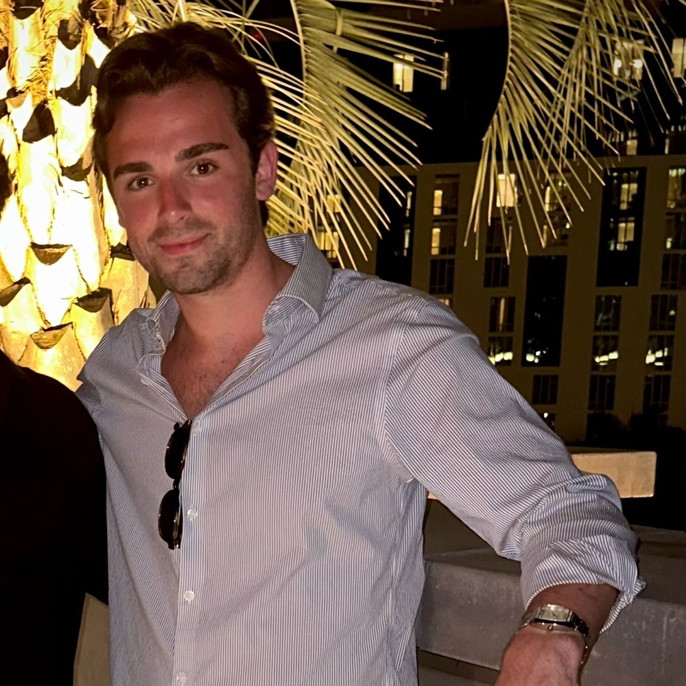 Meet your Posher, Christian